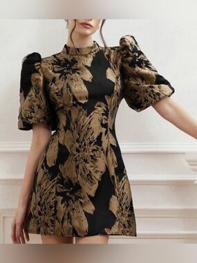 Aveloria Stand Up Collar Black & Gold Floral Woman Medium Dress Bubble Sleeves